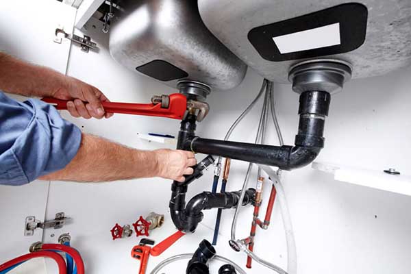 image-of-people-plumbing